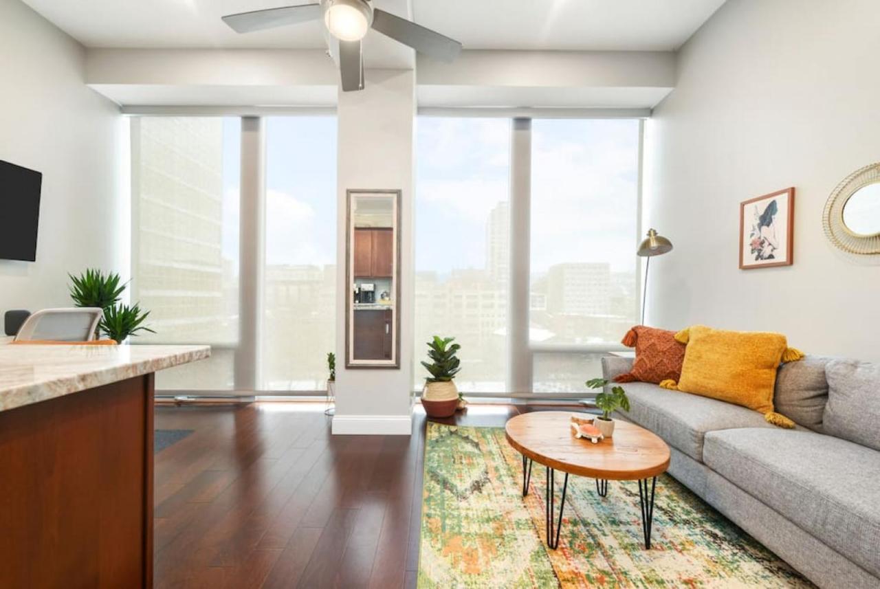 Hostwise Stays - The Washington At Chatham - Free Parking, Private Gym, More! Pittsburgh Eksteriør billede